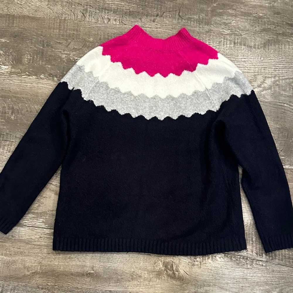 Talbots Large Petite Colorful Women's Sweater with Pink, White, and Gray Accents